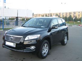 Toyota RAV4 2012 , 950000 , 