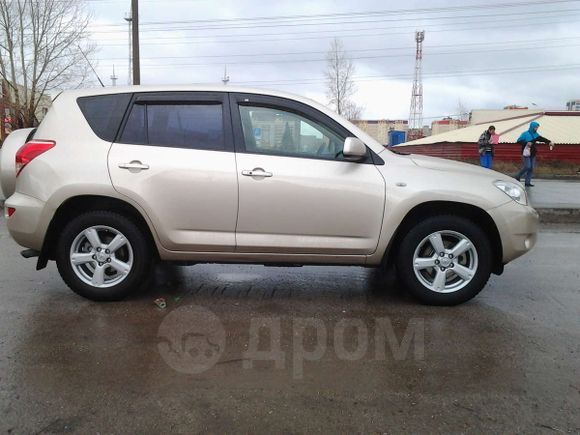 SUV   Toyota RAV4 2006 , 720000 , 