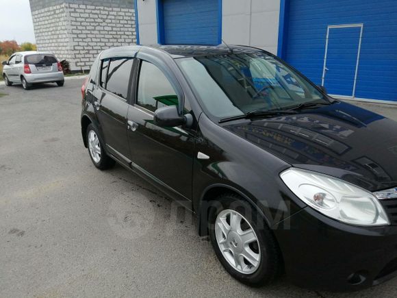  Renault Sandero 2010 , 355000 , 