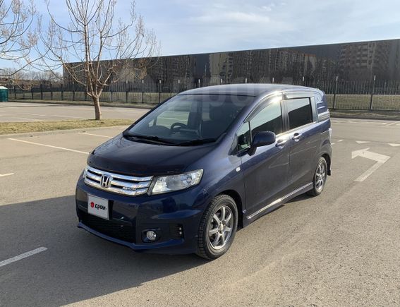    Honda Freed Spike 2010 , 865000 , 