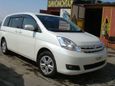    Toyota Isis 2010 , 819000 , -