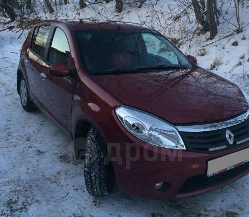  Renault Sandero 2011 , 400000 , 