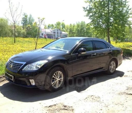  Toyota Crown 2010 , 1100000 , 