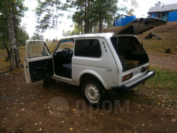 SUV    4x4 2121  1993 , 90000 , 