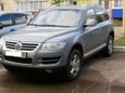 SUV   Volkswagen Touareg 2008 , 900000 , 