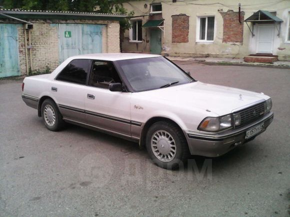  Toyota Crown 1990 , 140000 , 