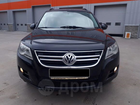 SUV   Volkswagen Tiguan 2008 , 560000 , 