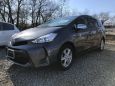    Toyota Prius Alpha 2015 , 1095000 , 