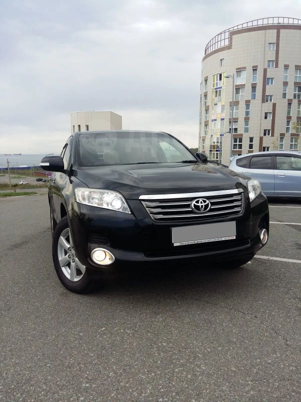 SUV   Toyota Vanguard 2009 , 920000 , 