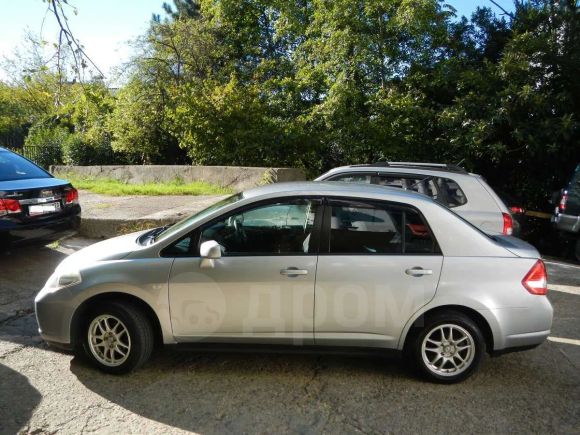  Nissan Tiida Latio 2005 , 320000 , 