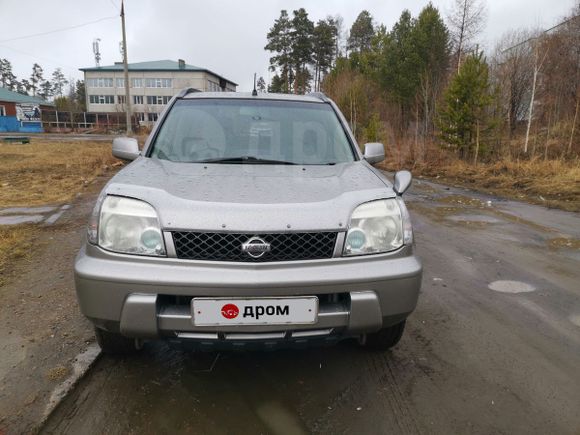 SUV   Nissan X-Trail 2002 , 450000 , -