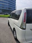    Nissan Serena 2011 , 800000 , 