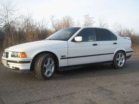   BMW 1-Series 1995 , 200000 , 