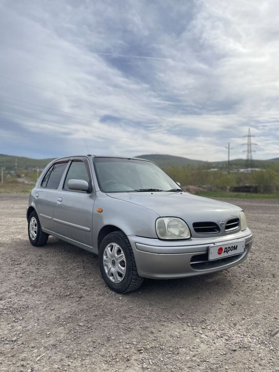 Купить Nissan Марч 2001 Года
