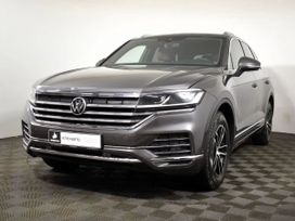 SUV   Volkswagen Touareg 2021 , 5850000 , -