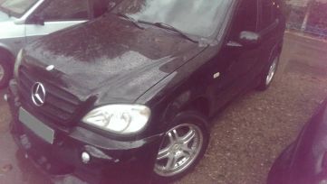 SUV   Mercedes-Benz M-Class 1999 , 450000 , 