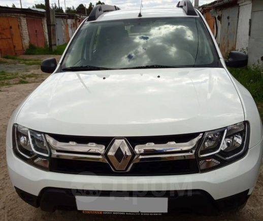 SUV   Renault Duster 2016 , 760000 ,  