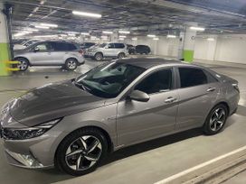  Hyundai Elantra 2021 , 2200000 , 