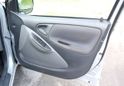  Toyota Vitz 2001 , 198000 , 