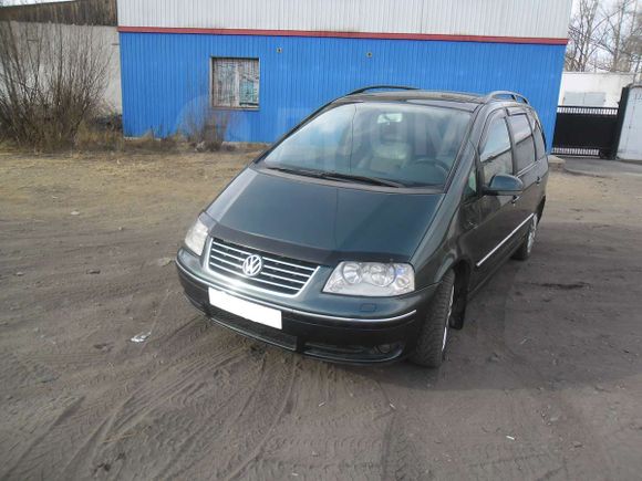    Volkswagen Sharan 2003 , 290000 , 