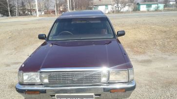  Toyota Crown 1990 , 105000 , 