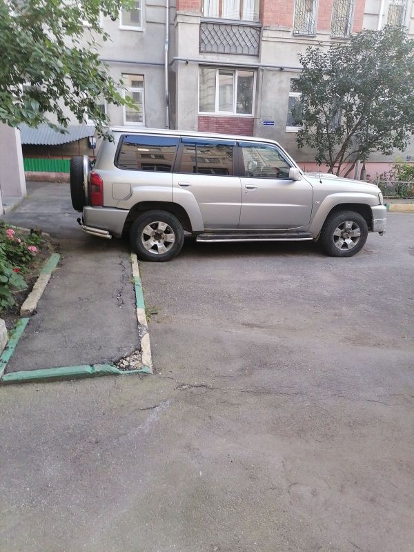 SUV   Nissan Patrol 2007 , 850000 ,  