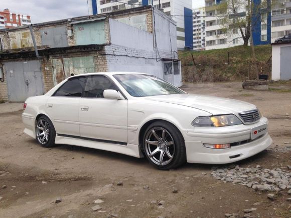  Toyota Mark II 2000 , 650000 , 