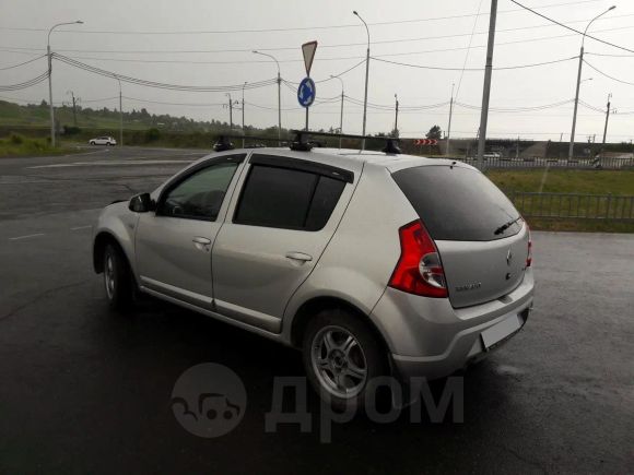  Renault Sandero 2011 , 370000 , 