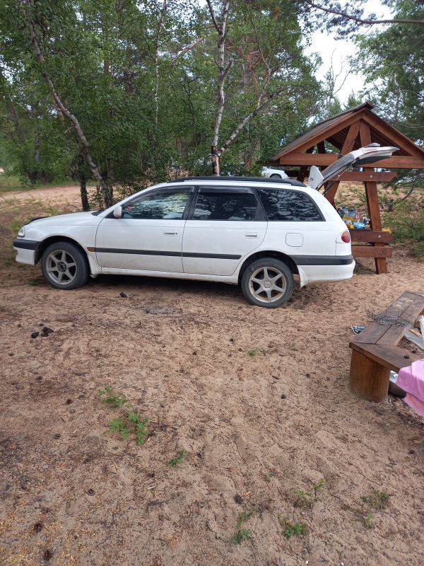  Toyota Caldina 1998 , 250000 , -