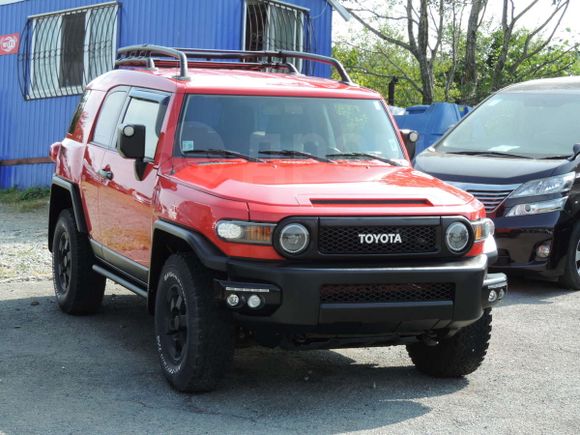 SUV   Toyota FJ Cruiser 2012 , 2020000 , 