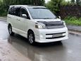    Toyota Voxy 2007 , 615000 , 