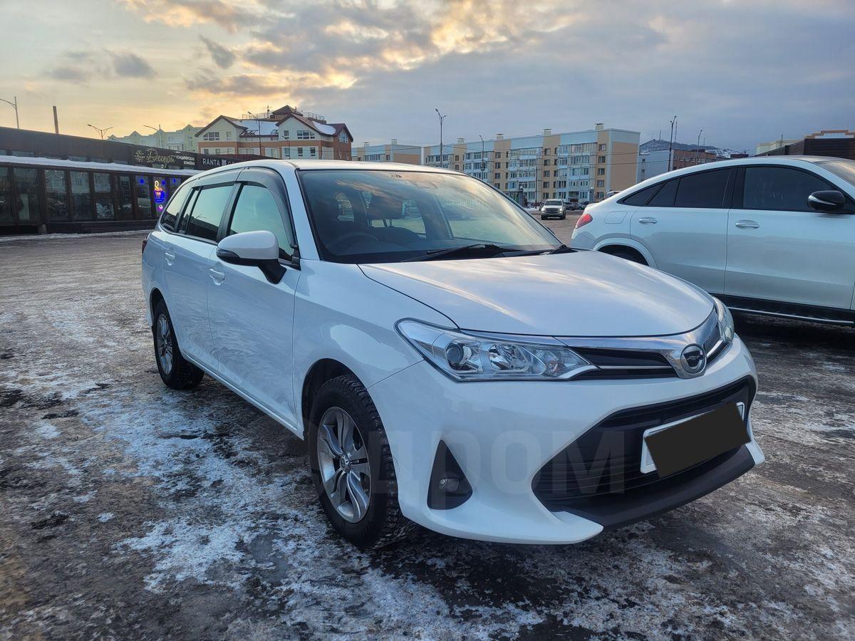 Toyota Corolla Fielder 2018
