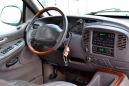 SUV   Lincoln Navigator 1999 , 299888 ,  