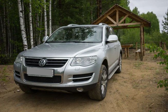 SUV   Volkswagen Touareg 2008 , 940000 , 