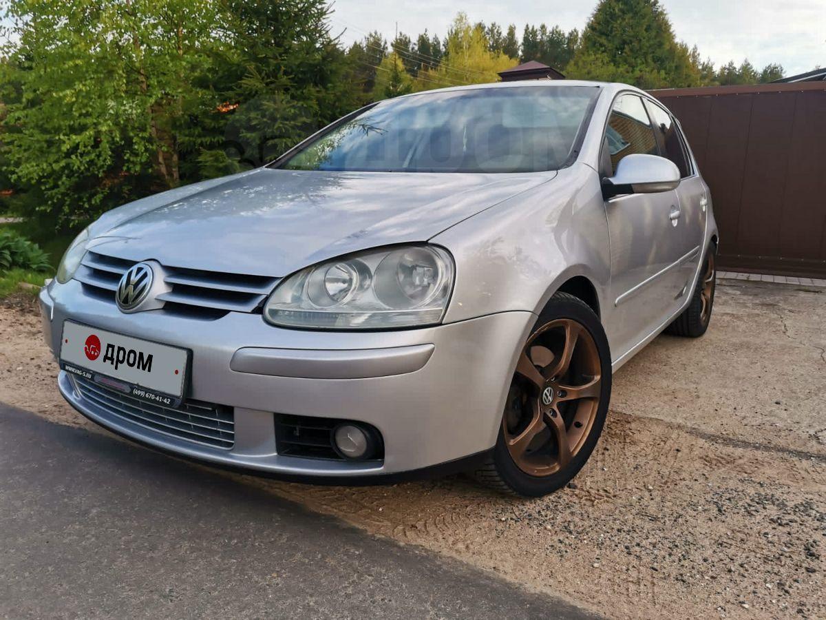 Продажа Volkswagen Golf 2005 в Москве, Редчайший экземпляр, АКПП, Москва, с  пробегом 300 тысяч км, хэтчбек 5 дв., серебристый