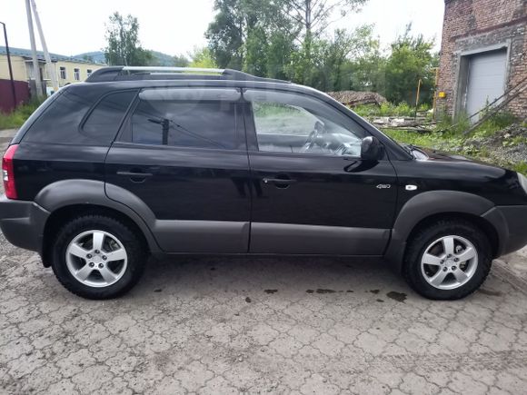 SUV   Hyundai Tucson 2006 , 560000 , -