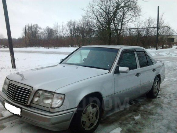 Mercedes-Benz E-Class 1993 , 230000 , 