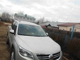 SUV   Volkswagen Tiguan 2011 , 730000 , 