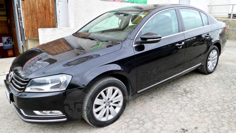  Volkswagen Passat 2011 , 820000 , 