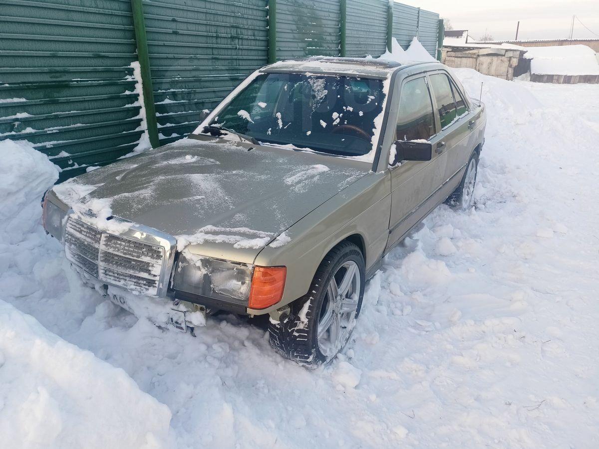 Mercedes-Benz 190 1989 в Кемерово, авто на полном ходу от собственника, но  требует вложение по кузову, комплектация 190 D 2.0 MT, 2 литр, с пробегом  530000 км