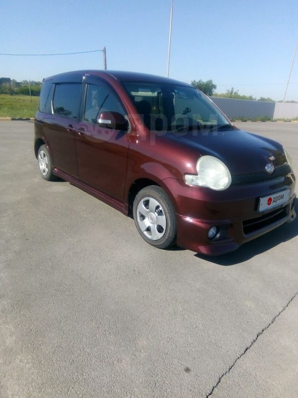    Toyota Sienta 2011 , 605000 , 