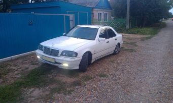 Mercedes-Benz C-Class 1998 , 220000 , 