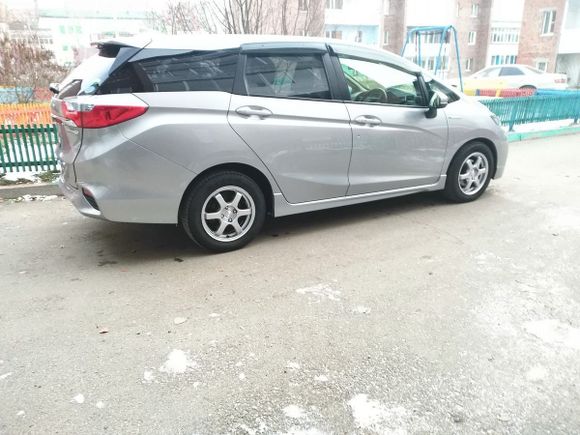  Honda Shuttle 2017 , 985000 , 