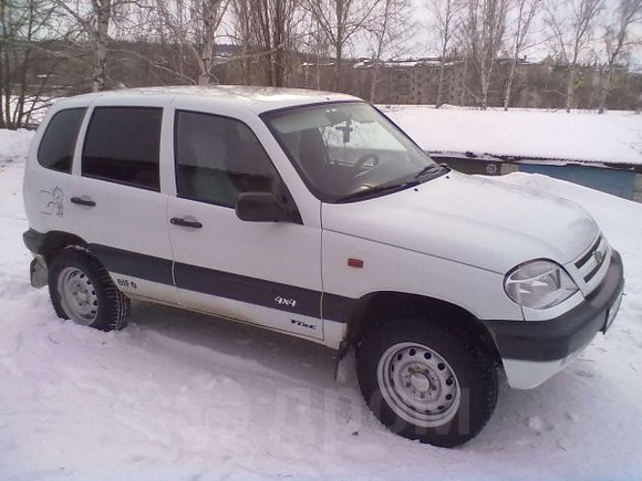 SUV   Chevrolet Niva 2003 , 217000 , 