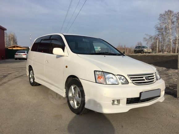    Toyota Gaia 2000 , 405000 , 