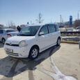    Toyota Sienta 2004 , 400000 , 