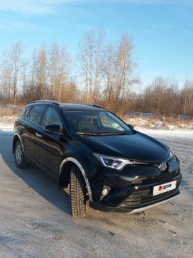 SUV   Toyota RAV4 2017 , 1640000 ,  