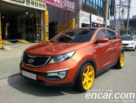 SUV   Kia Sportage 2012 , 800000 , 