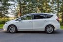    Toyota Prius Alpha 2015 , 1099000 , 