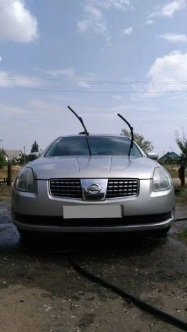  Nissan Maxima 2004 , 270000 , 